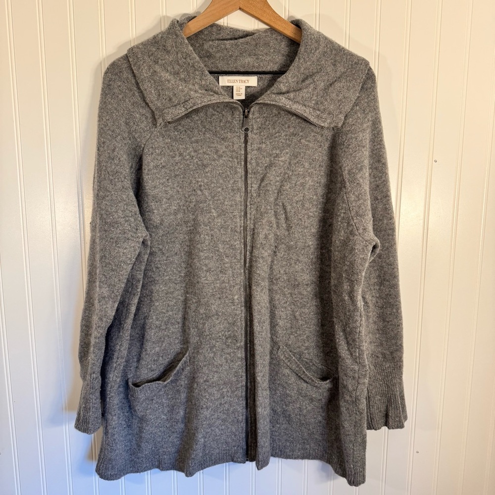 Ellen Tracy 100% Wool Oversized Full Zip Up Long Cardigan Gray Size Medium - Picture 2 of 14